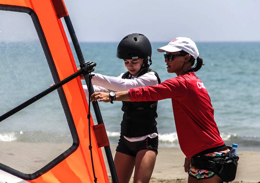 kids windsurfing lessons